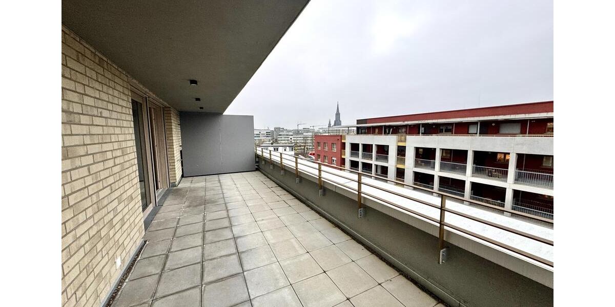 Moderne Penthousewohnung mit Münsterblick und große Terasse und TG-Stellplatz zu vermieten! 3 zimmer