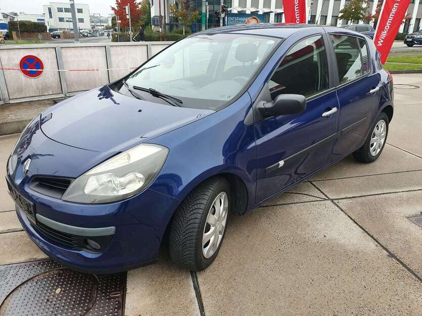 Renault Clio 164.000 km 1.999 € Roßdorf 64380