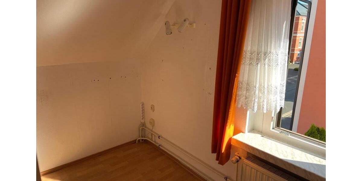 Einfamilienhaus Pausa-Mühltroff Mühltroff - 7 Zimmer, 200 m&sup2;, 195.000&euro; | Angebot:27019263