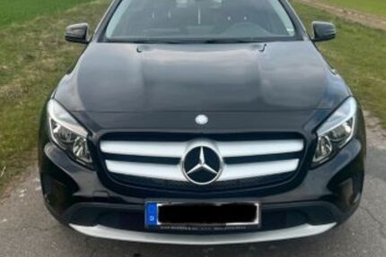 Mercedes-Benz GLA 180 117.000 km 13.900 &euro; Clenze 29459