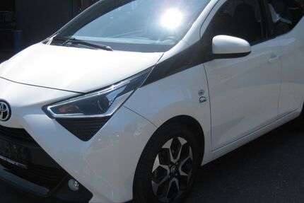 Toyota Aygo (X) 21.500 km 9.999 &euro; Stockach 78333