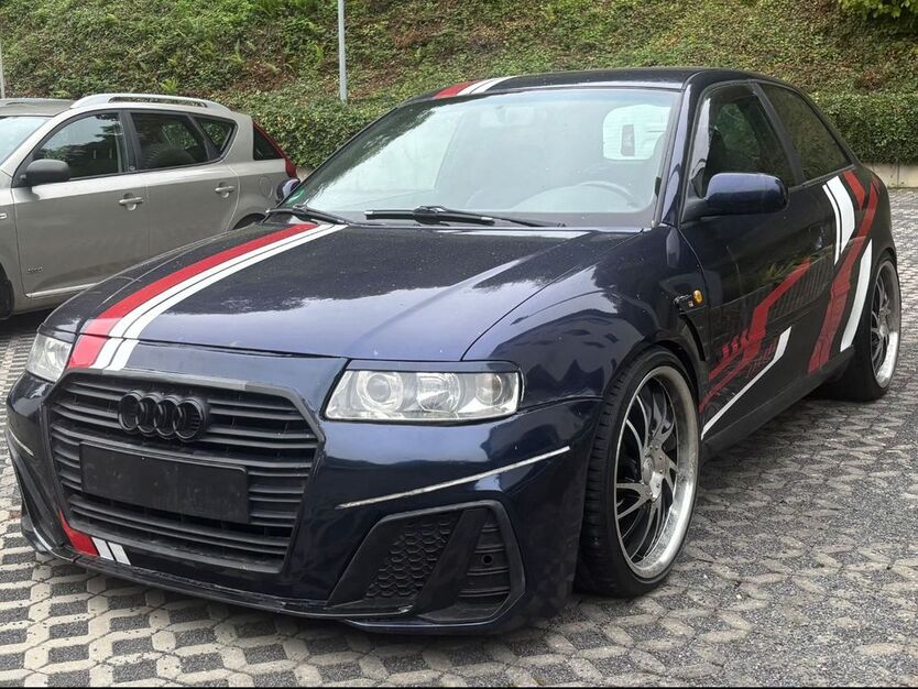 Audi A3 210.000 km 3.390 € Altenahr 53505