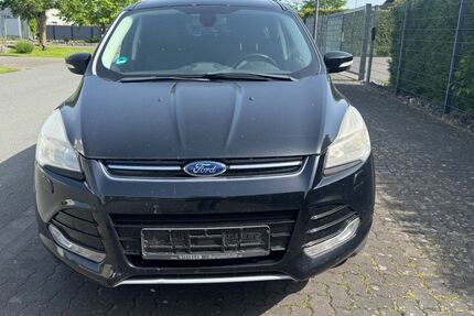 Ford Kuga 217.000 km 4.900 &euro; Lippstadt 59557