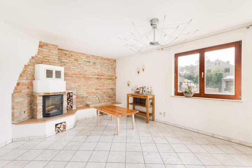 Seenah! Einfamilienhaus in Müggelheim - Mit Einbauküche, Fußbodenheizung, Carport, Nebengebäude usw. 4 zimmer