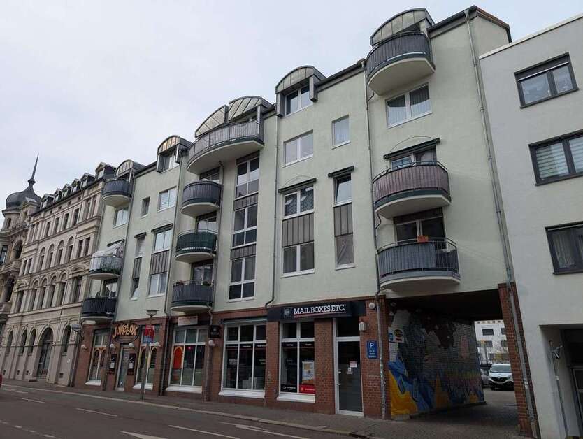Wohnung zum Kaufen in Halle an der Saale 199.000 € 83 m²
