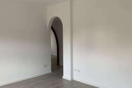 Wohnung Homburg - 2 Zimmer, 70 m&sup2;, 179.000&euro; | Angebot:23534423