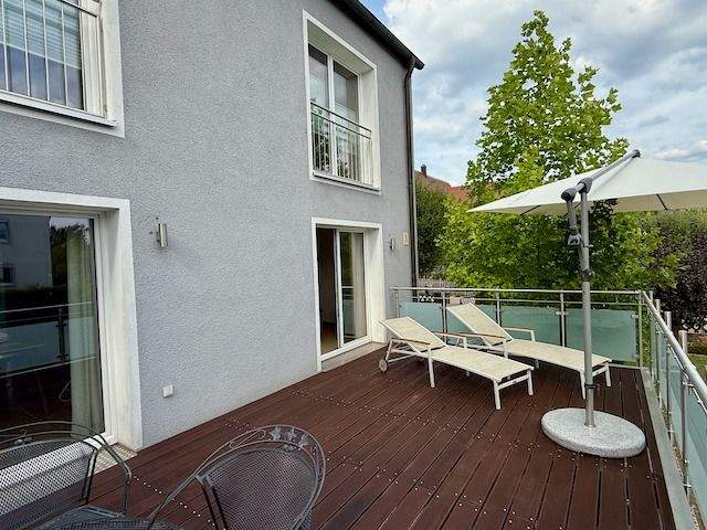 Doppelhaushälfte Neuendettelsau - 5 Zimmer, 154 m&sup2;, 520.000&euro; | Angebot:25744761