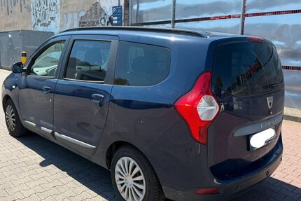 Dacia Lodgy 167.000 km 2.499 &euro; Düsseldorf 40215