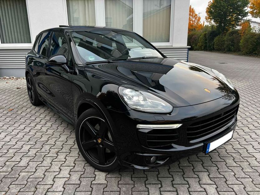 Porsche Cayenne 178.312 km 45.900 € Aschheim 85609
