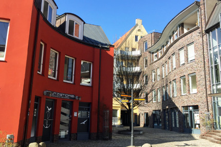 Biete helle Wohnung