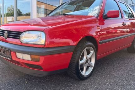 VW Golf 52.471 km 3.999 &euro; Uhingen 73066