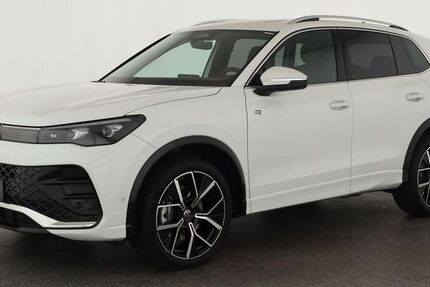 VW Tiguan 15.200 km 46.174 &euro; Neuss 41460