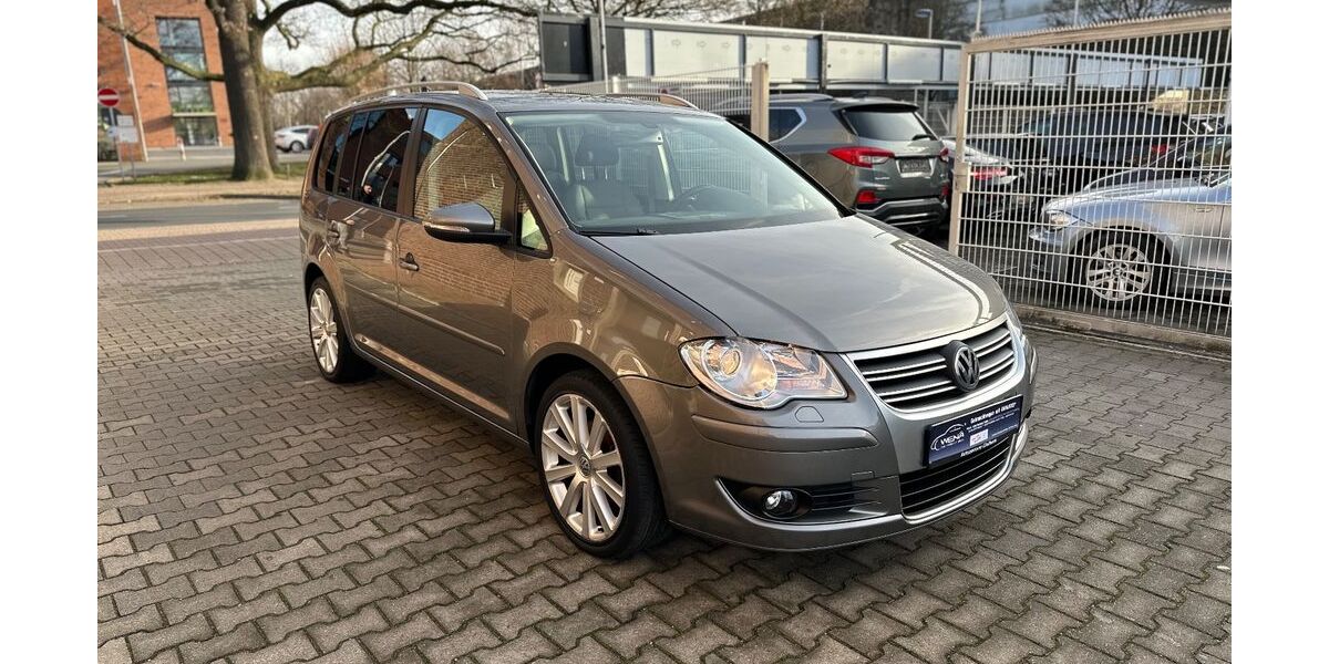 VW Touran 137.000 km 7.990 &euro; Gladbeck 45968