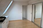 Dachgeschoßwohnung Petersberg - 4 Zimmer, 110 m&sup2;, 1.049&euro; | Angebot:26677541