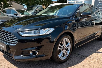 Ford Mondeo 163.300 km 9.990 &euro; Cloppenburg 49661
