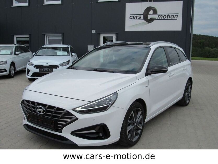 i30