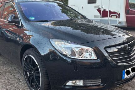 Opel Insignia 64.800 km 10.580 € Essen 45134