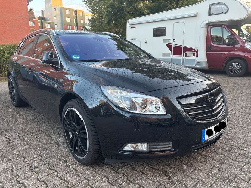 Opel Insignia 64.800 km 10.580 € Essen 45134