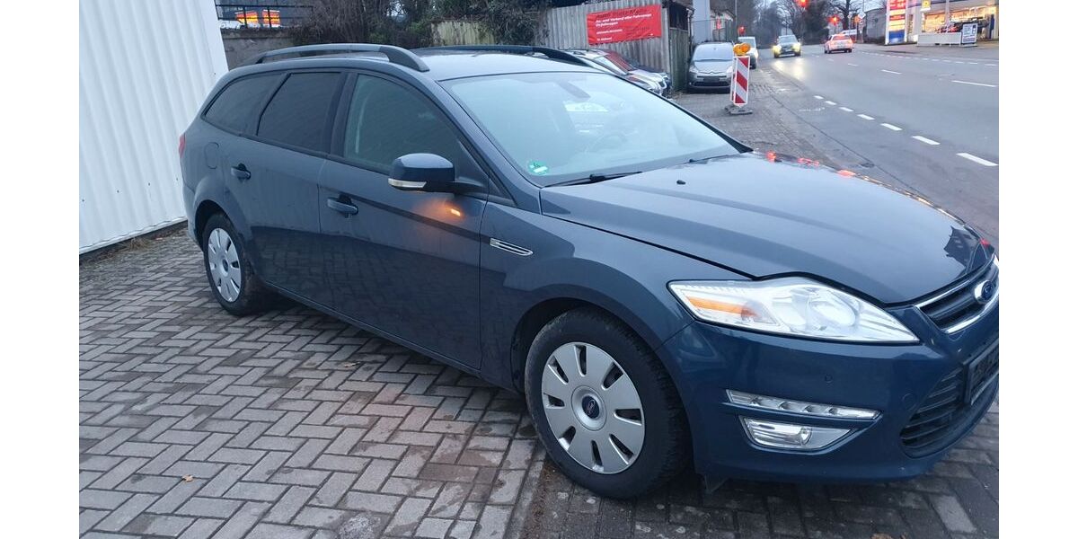 Ford Mondeo 210.000 km 3.199 &euro; Melle 49324
