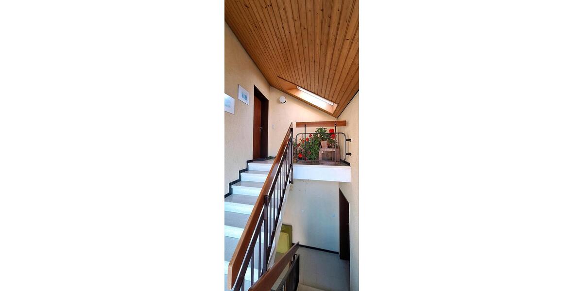 Dachgeschoßwohnung Bad Liebenzell - 2 Zimmer, 58 m&sup2;, 129.000&euro; | Angebot:26451248