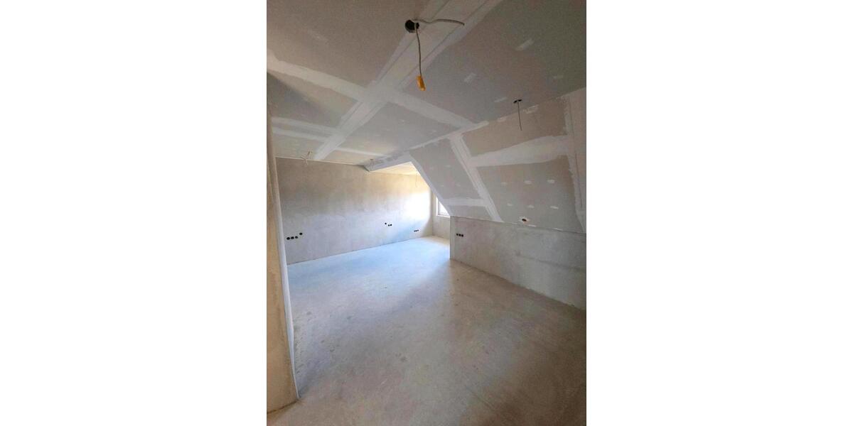 Doppelhaushälfte Bautzen - 6 Zimmer, 171 m&sup2;, 292.000&euro; | Angebot:26096204