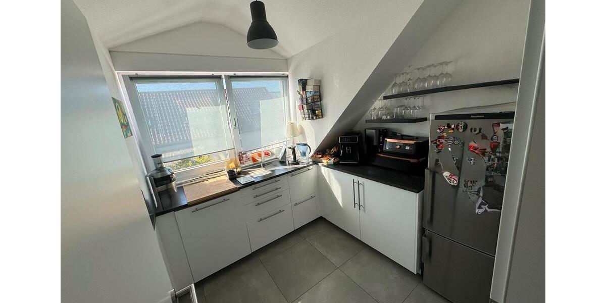 Dachgeschoßwohnung Griesheim - 3 Zimmer, 89 m&sup2;, 1.350&euro; | Angebot:26395162