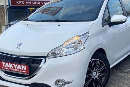 Peugeot 208 140.000 km 4.499 &euro; Mannheim 68309