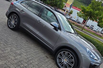 Porsche Cayenne 176.000 km 27.499 &euro; Siegen 57078