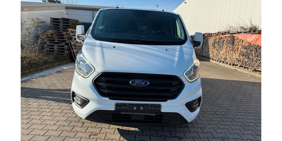 Ford Transit Custom 99.500 km 15.900 &euro; Neuenstadt-Stein a.K. 74196