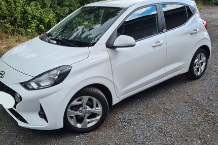Hyundai i10 19.982 km 10.990 &euro; Hünfeld 36088