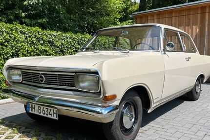 Opel Rekord 178.000 km 6.900 &euro; Hamburg 22399