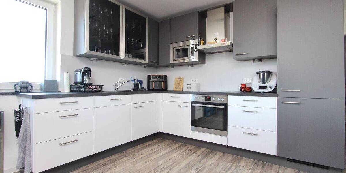 Etagenwohnung Landshut West - 2 Zimmer, 82 m&sup2;, 1.020&euro; | Angebot:26779627