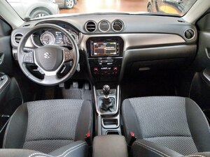 Suzuki Vitara 1.4 Mild-Hybrid Comfort 4x2 Kam Klima 27.380 km 19.940 &euro; HAAN 42781