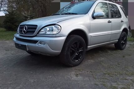 Mercedes-Benz ML 270 425.000 km 2.000 &euro; Bispingen 29646