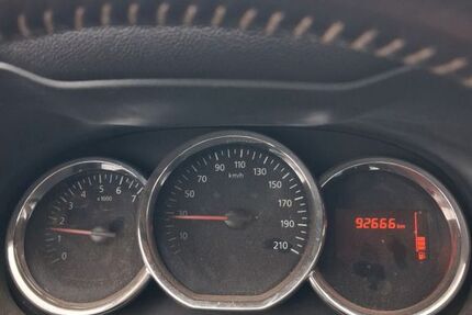 Dacia Duster 92.666 km 10.990 &euro; Nonnweiler 66620