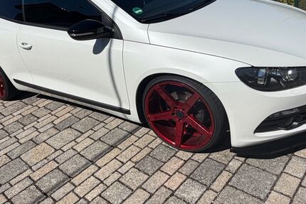 VW Scirocco 81.520 km 18.900 &euro; Asbach 53567