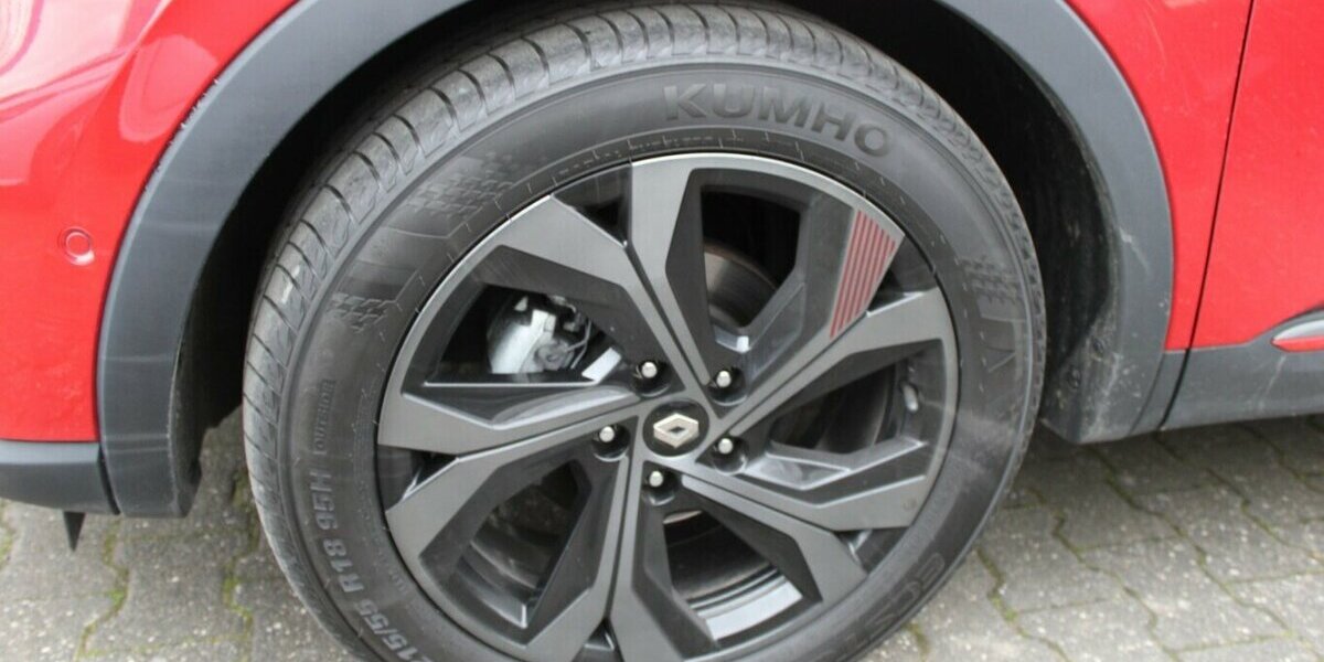 Renault Arkana TCe RS Line 160 EDC 18.470 km 22.980 &euro; Euskirchen 53881