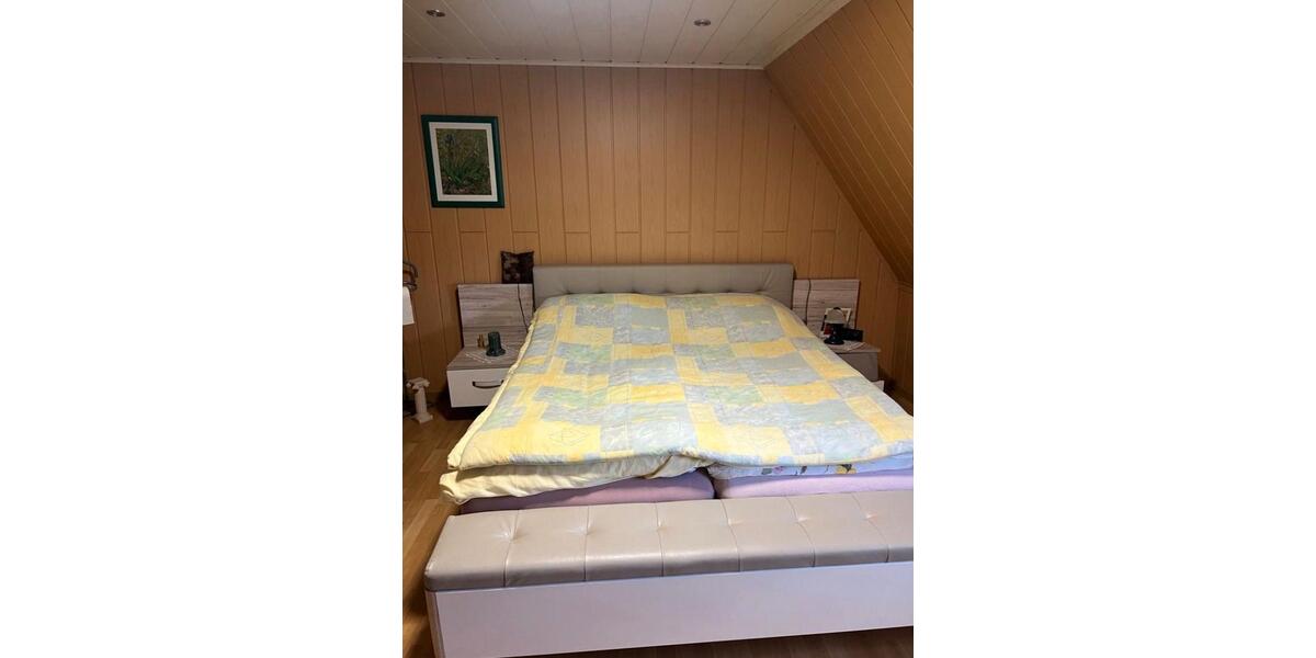 Reihenhaus Duisburg Rheinhausen - 3 Zimmer, 80 m&sup2;, 1.200&euro; | Angebot:25396681