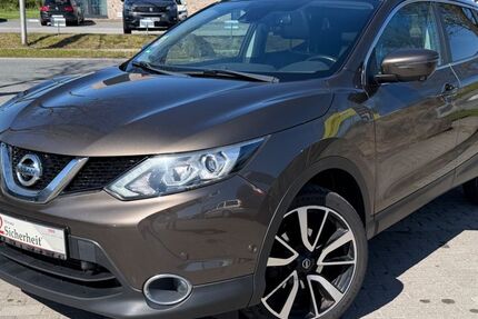 Nissan Qashqai 208.000 km 9.990 &euro; Schleswig 24837