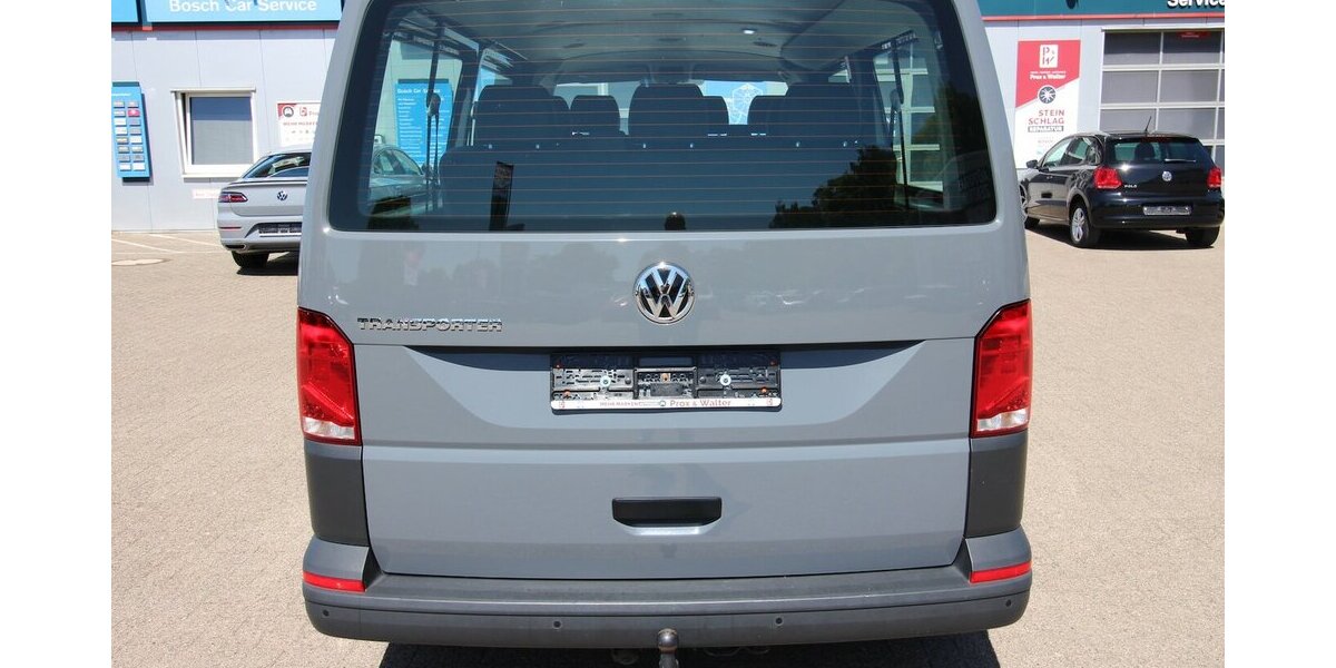 VW T6.1 Transporter Kombi lang 2.0 TDI 9-SITZER+AHK 161.457 km 27.900 &euro; Hagenow 19230