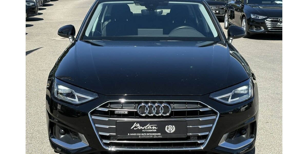 Audi A4 40 TDI quattro advanced ACC/DAB/NAVI/AHK/LED 71.953 km 25.900 &euro; Villingen-Schwenningen 78054