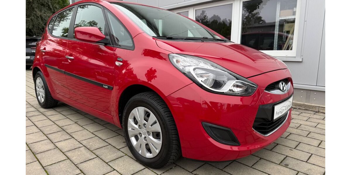 Hyundai ix20 96.000 km 6.900 &euro; Hebertshausen bei Dachau 85241