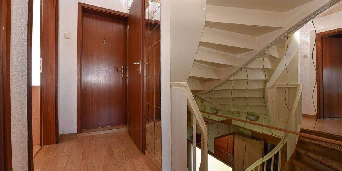 Doppelhaushälfte Munster - 4 Zimmer, 97 m&sup2;, 157.000&euro; | Angebot:26273812