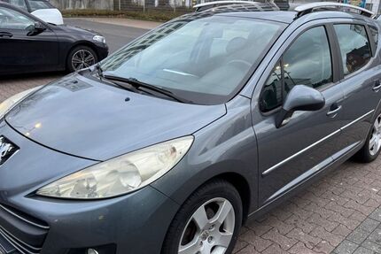 Peugeot 207 289.000 km 1.690 &euro; Aachen 52066