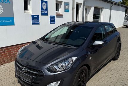 Hyundai i30 159.171 km 5.880 &euro; Glückstadt 25348