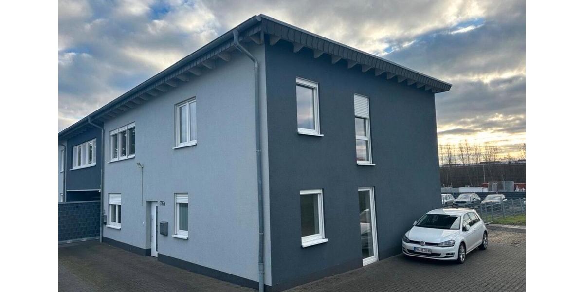 Reihenhaus Holzwickede - 5 Zimmer, 200 m&sup2;, 1.500&euro; | Angebot:25352181