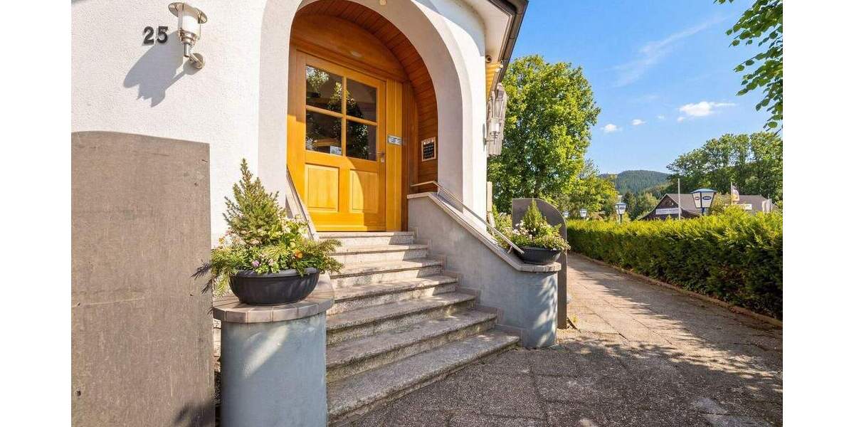 Gewerbeobjekt Titisee-Neustadt Titisee - 1.995.000&euro; | Angebot:25928883