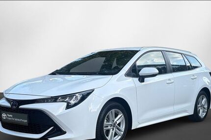 Toyota Corolla 36.949 km 25.490 &euro; Berlin 13403