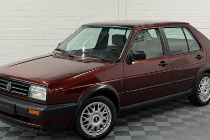 VW Jetta 158.345 km 8.900 &euro; Aschaffenburg 63743