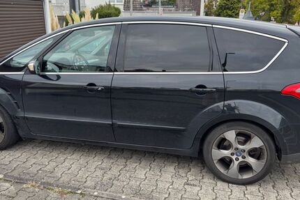 Ford S-Max 170.000 km 9.900 &euro; Sulzbach 65843